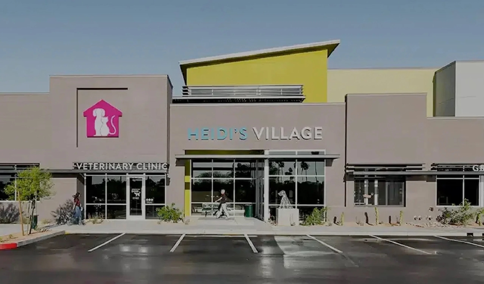 The exterior of Heidi's Village, Phoenix AZ — animal welfare resource center